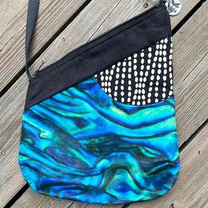 NWOT Goldyfish Festival handbag